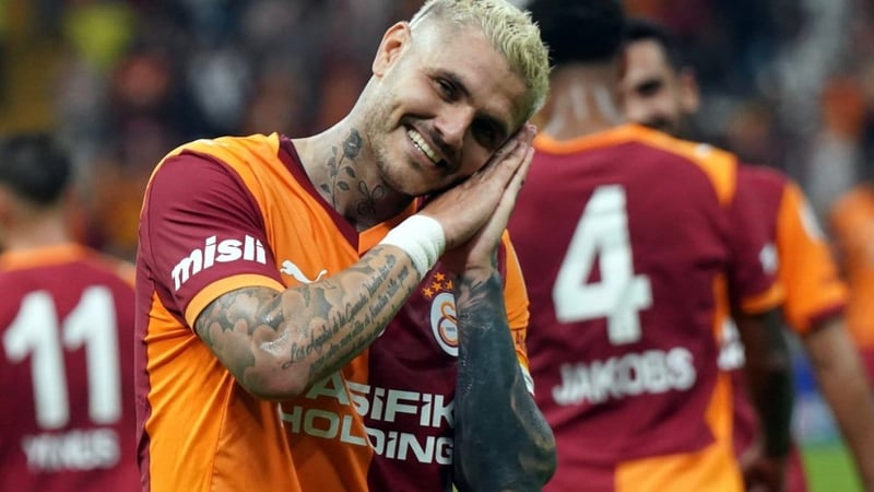 Galatasaray'ın yıldızı Icardi'den transfer açıklaması: Dönmem için birkaç kez aradılar