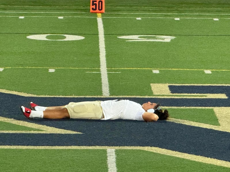 Prep talk: Pay attention to Samson Fatu, even if he's sleeping at the 50-yard line