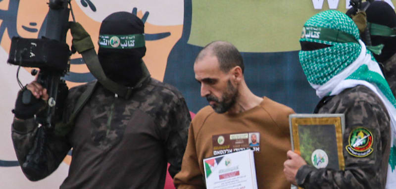 Seiner Familie rief Eli Sharabi noch zu „Ich komme wieder!“