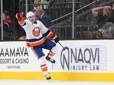 Pageau scores short-handed goal in OT as Islanders beat Golden Knights 4-3