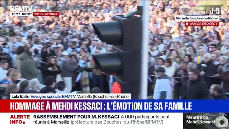 "Justice pour Mehdi" scande la foule avant d'observer une minute de silence