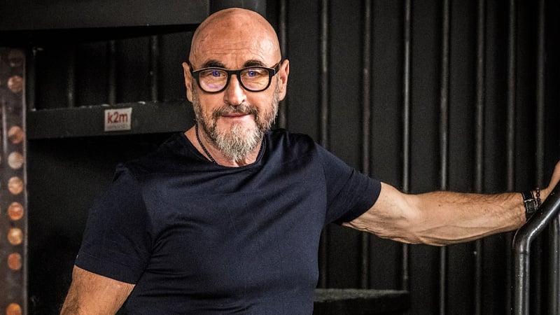 Nach Horrorsturz von Jochen Schweizer - Dem Extremsportler steht eine Extrem-OP bevor