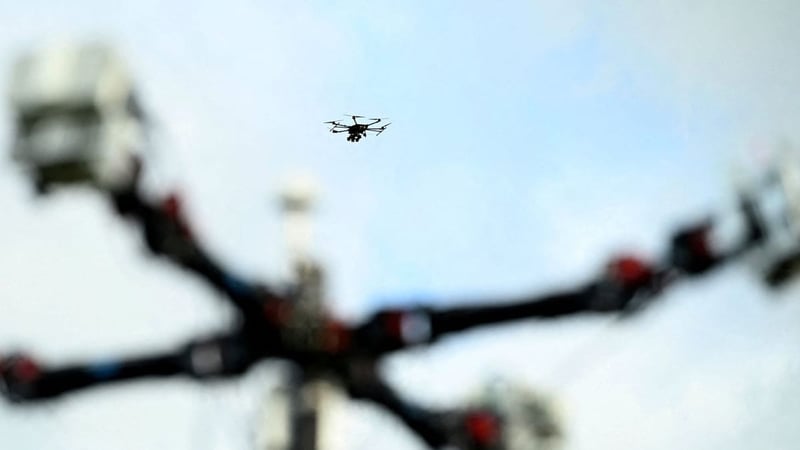 Niederlande: Militär feuert auf Drohnen über Stützpunkt