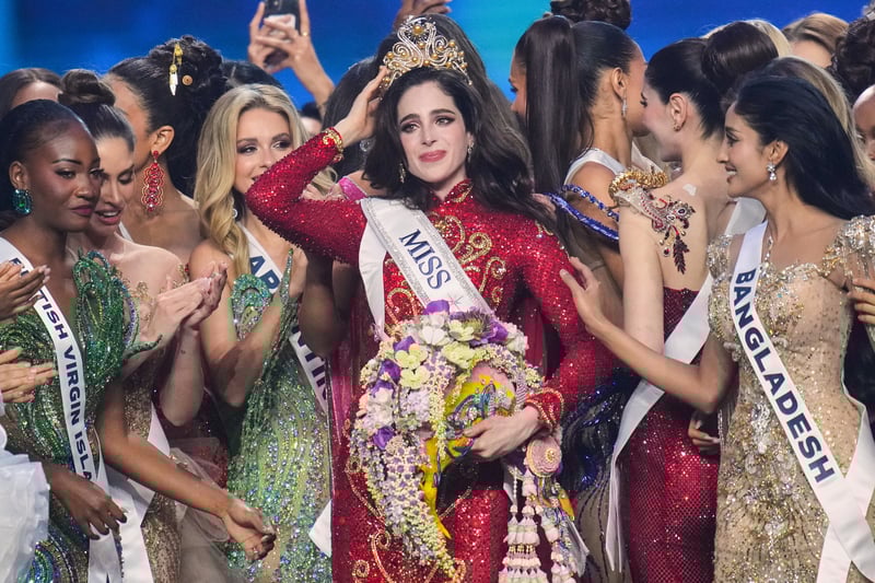 Miss Mexico crowned Miss Universe weeks after walkout scandal