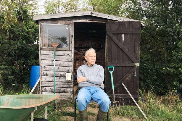 Everyone with a garden shed told 'remove items' and 'use £5 solution'