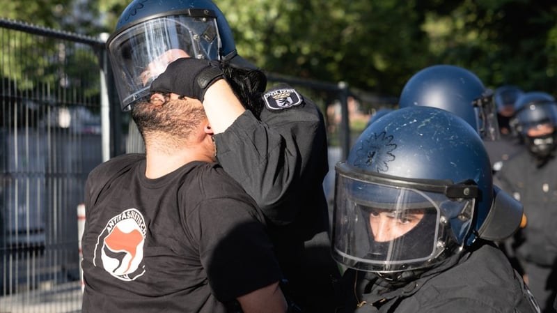 Antifa Ost 2.0: Der Staat inszeniert einen Antiterrorprozess gegen Linke