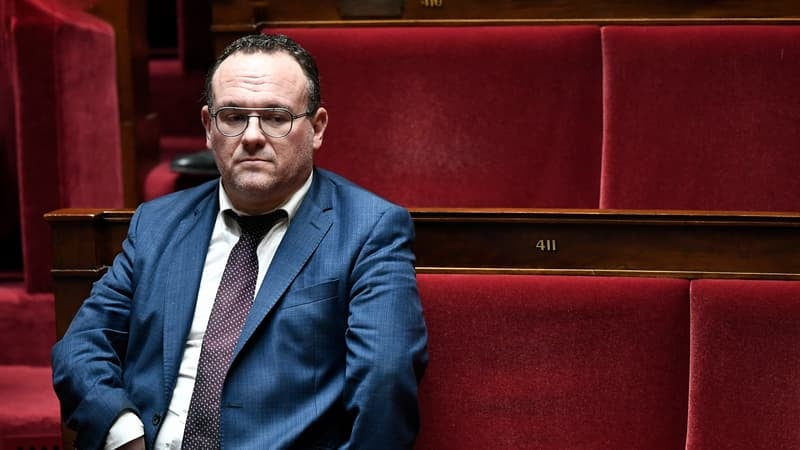 L'ex-ministre Damien Abad, mis en examen pour tentative de viol, présent sur une liste pour les municipales à Oyonnax