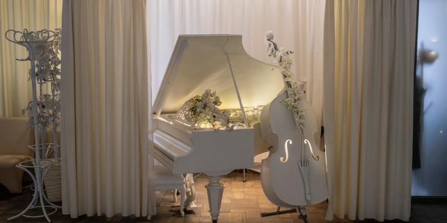 « On chasse les corps » : en Ukraine, la « mafia » des pompes funèbres prospère sur la guerre