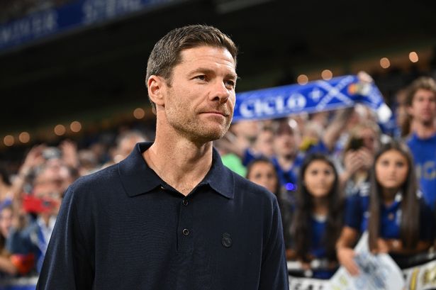 Real Madrid star to consider Manchester United transfer after Xabi Alonso bust-up