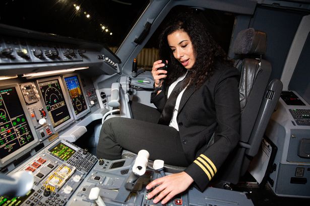 Pilot sends direct warning to passengers who do not use aeroplane mode