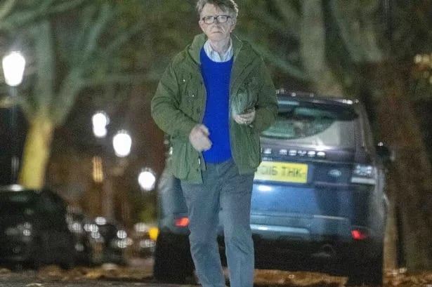Peter Mandelson red-faced as he's spotted peeing in public after being stripped of honour
