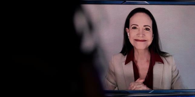 Maria Corina Machado menacée d’être déclarée « fugitive » si elle quitte le Venezuela pour recevoir le prix Nobel de la paix