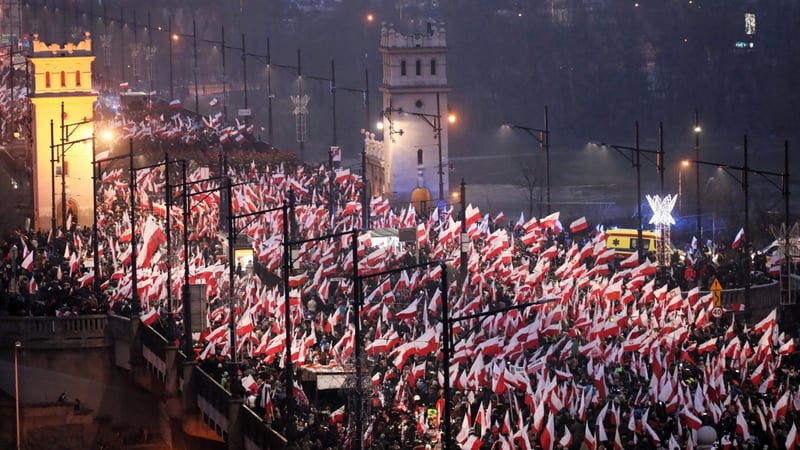 Unabhängigkeitsmarsch in Polen: Männlich, gebildet, rechts