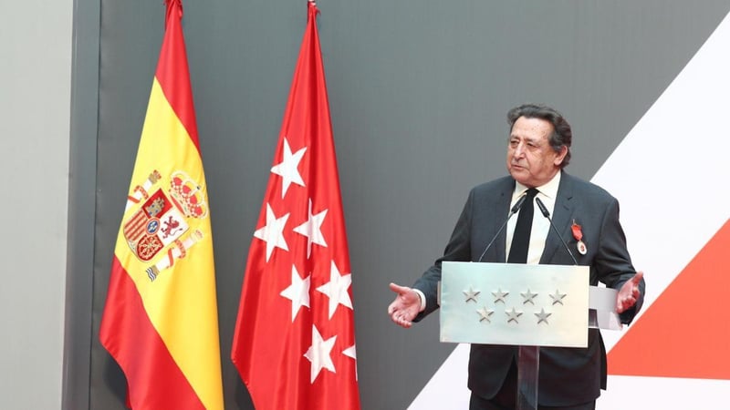 Muere el escritor y periodista Alfonso Ussía a los 77 años