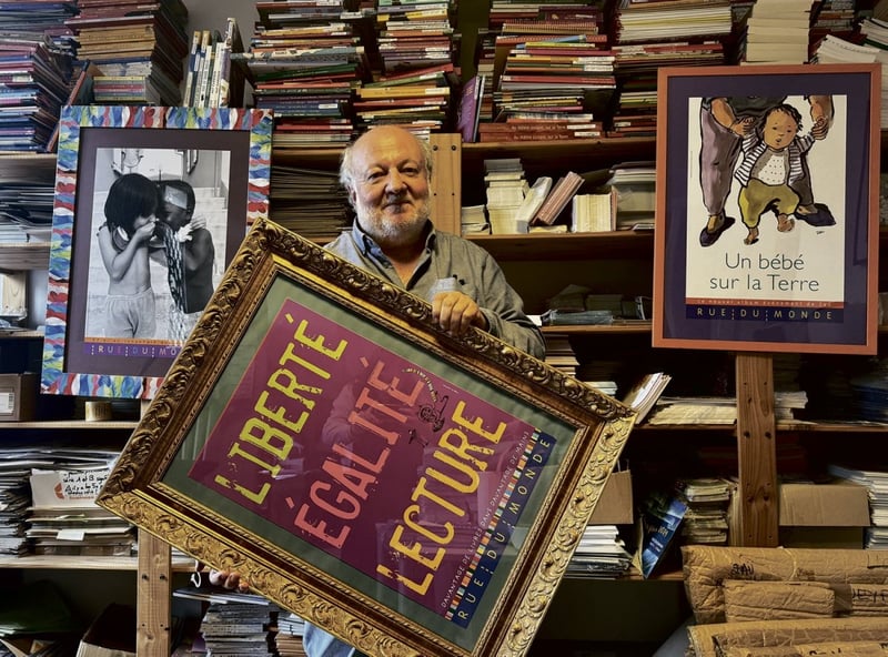 Salon du livre jeunesse de Montreuil : « Notre Rue de papier est celle des rencontres heureuses » raconte Alain Serres
