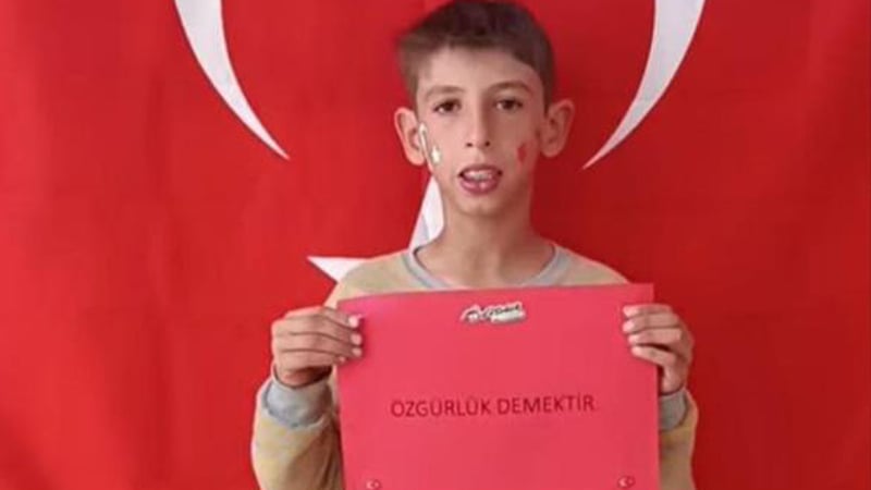 Tarlada traktörün çarptığı 9 yaşındaki çocuk hayatını kaybetti