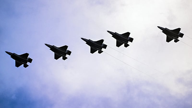 „Erhöhte militärische Aktivität“: USA warnen vor Flügen über Venezuela