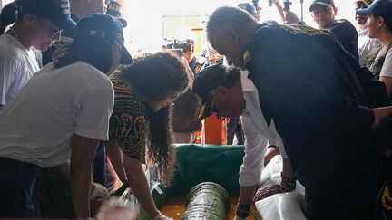 Les premiers vestiges du légendaire galion espagnol "San José" dévoilés par la Colombie