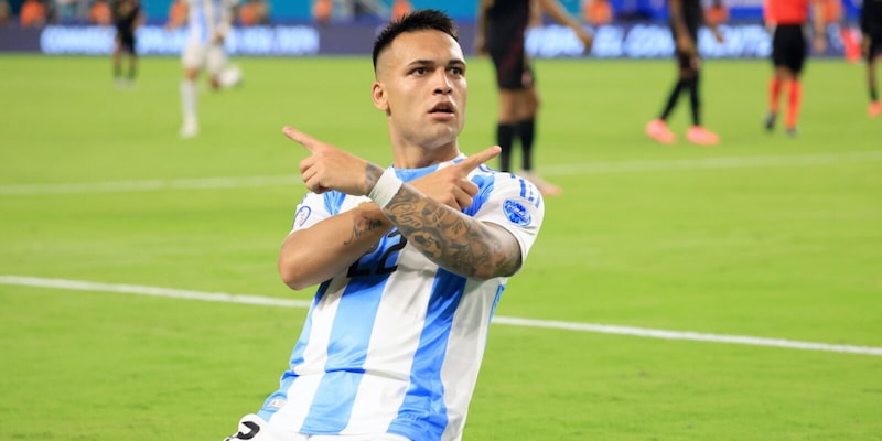 Lautaro goleador Argentina: supera Crespo e punta Aguero. Ma ora testa al derby col Milan