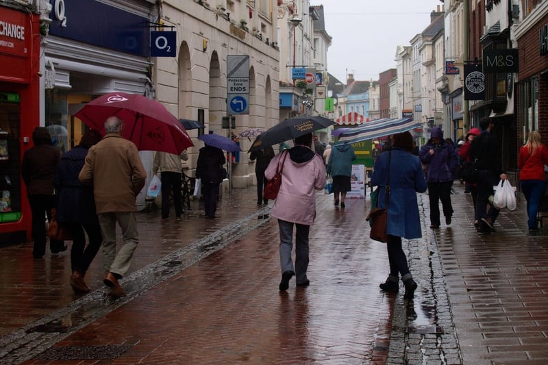 Retail sales fall unexpectedly in October amid Budget hit to consumer confidence