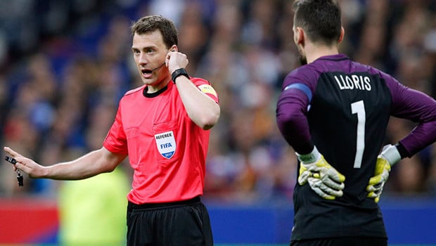 Murat Fevzi Tanırlı: Futbolculara takdir, hakemlere infaz