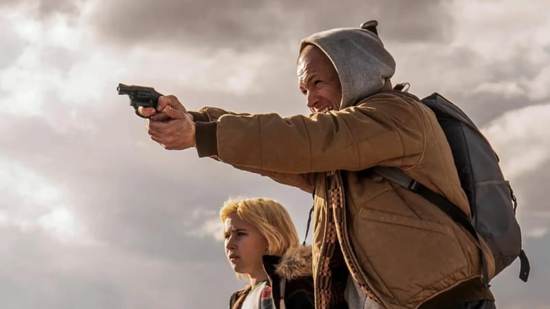 Taron Egerton arrastra a su hija para salvarla: crítica de 'She Rides Shotgun' en Amazon Prime Video