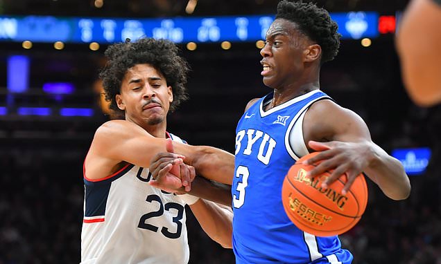 AJ Dybantsa's 25-point night not enough as No. 7 BYU falls to No. 3 UConn in Boston