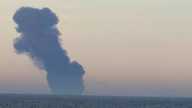 Son dakika haberi... Kocaeli açıklarında gemide patlama! 25 mürettebat için kurtarma çalışması başlatıldı