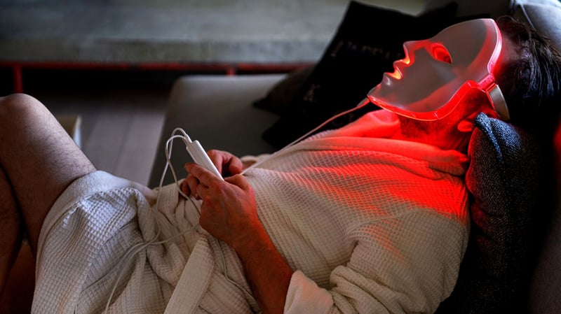 Trend-Tool: Black Friday bei Currentbody & Co.: Beliebte LED-Masken im Angebot