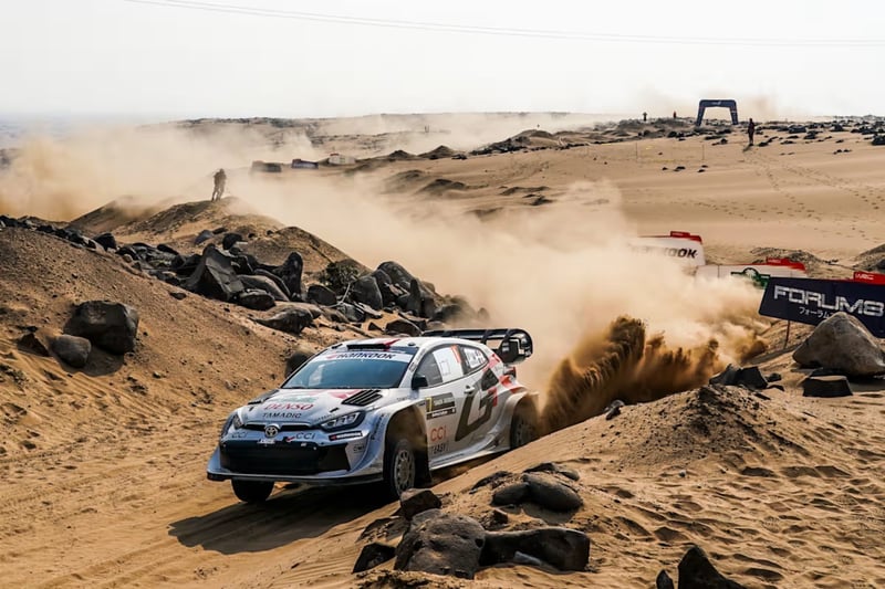 Ogier sobrevive a un pinchazo y pone el modo campeón