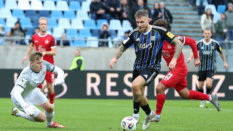 2:3 bei Luginger-Premiere - Saarbrücken stürzt weiter ab