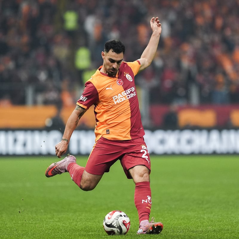 Kaan Ayhan'a Körfez kancası!