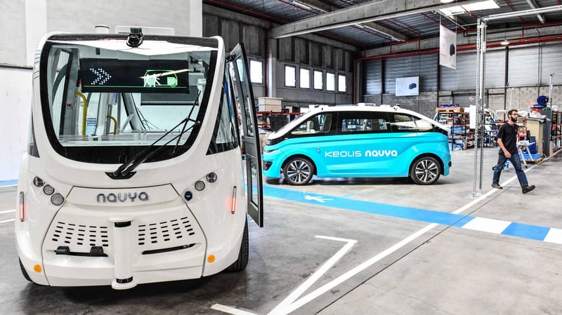 Robots-taxis : pourquoi l’Union européenne et la France freinent des quatre fers