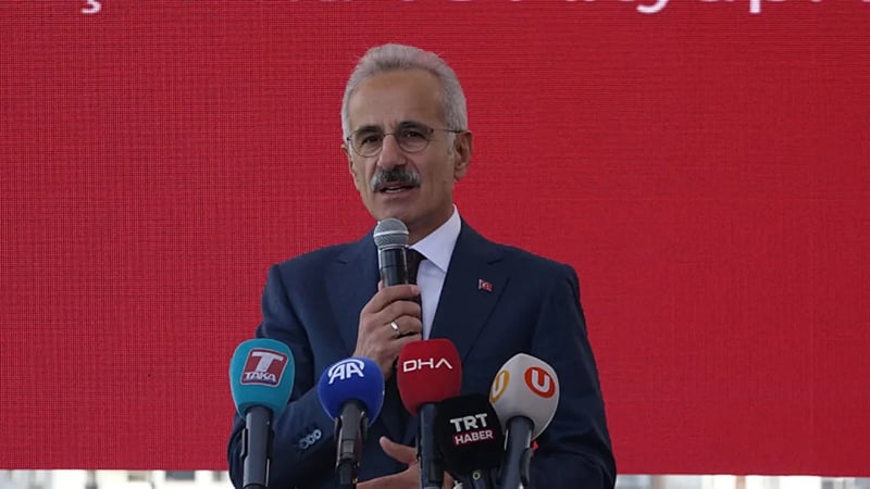 Bakan Uraloğlu: 4,7 milyon kullanıcının bütün bilgileri yurt dışına çıkarılmıştır